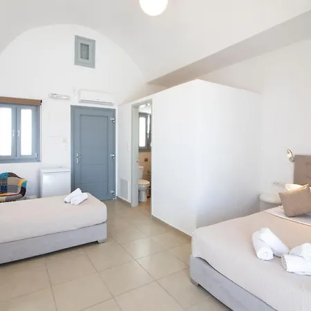 Aparthotel Thira's Dolphin