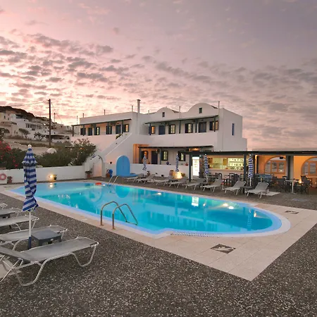 アパートホテル Thira's Dolphin