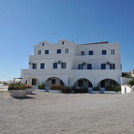 Thira's Dolphin 4* Akrotírion