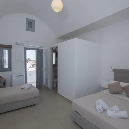 アパートホテル Thira's Dolphin Akrotírion