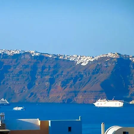 Thira's Dolphin شقة فندقية Akrotírion