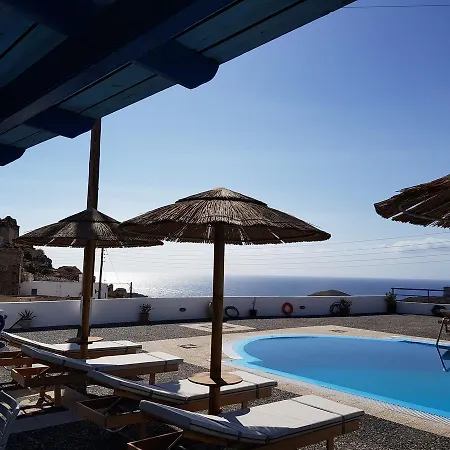 Thira's Dolphin 4*