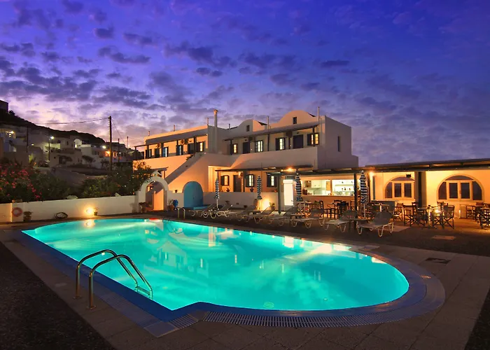 Thira's Dolphin Aparthotel Akrotiri (Santorini)