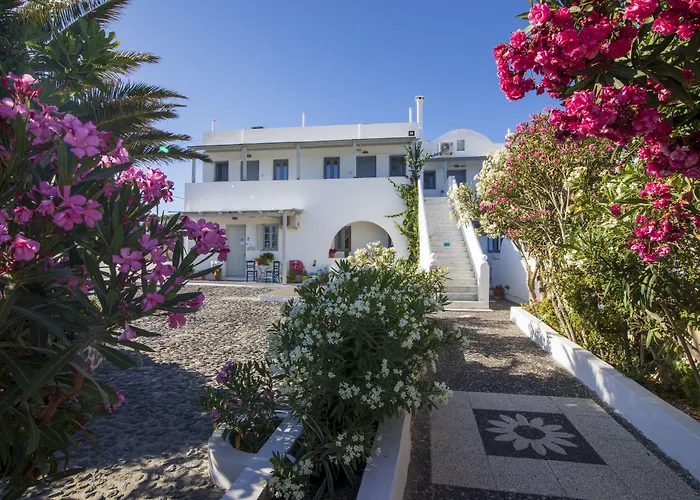 Aparthotel Thira's Dolphin