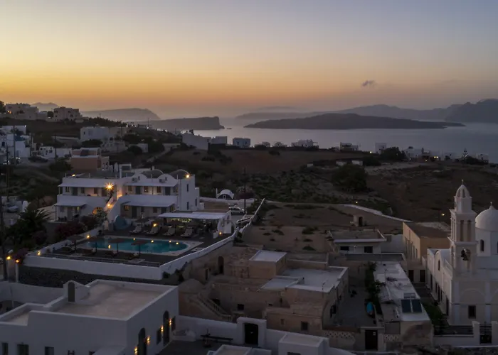 Thira's Dolphin Akrotiri (Santorini)