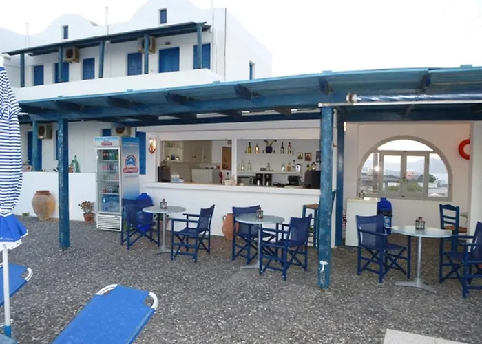 锡拉岛海豚酒店