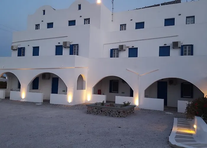 Thira's Dolphin Akrotiri (Santorini)