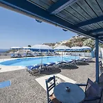 Thira's Dolphin Akrotírion