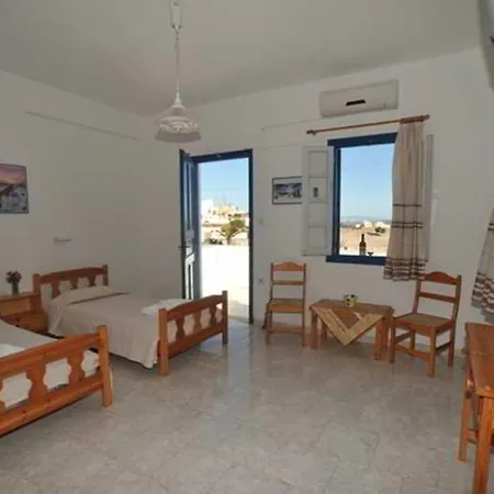 Thira's Dolphin Appart hôtel 3*