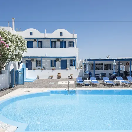 Thira's Dolphin Apartmanhotel Akrotírion