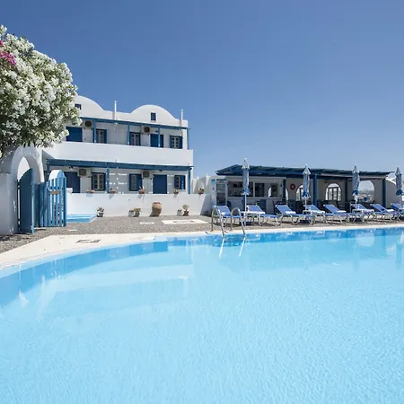 Thira's Dolphin Apartmanhotel