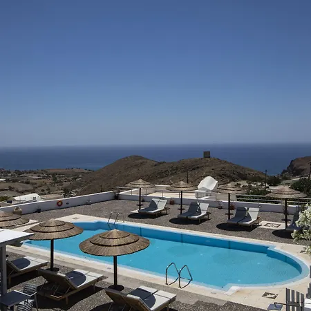 Thira's Dolphin Apartmanhotel Akrotírion