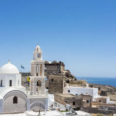 Thira's Dolphin Apartmanhotel